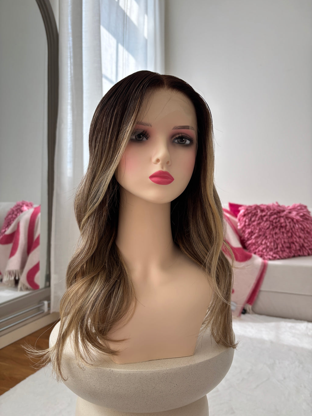 Bianca, Size M, 34cm
